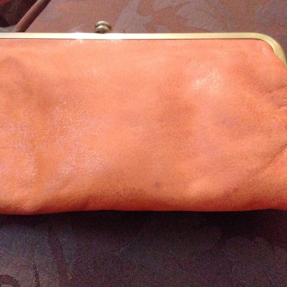 HOBO - Lauren Clutch-Wallet - Lava. New without tags - Picture 10 of 11